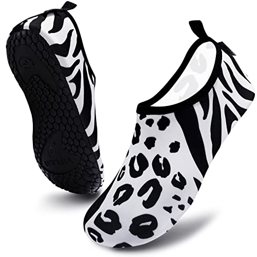 Leopard White Unisex Water Sports Beach Sand Socks