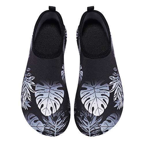 Leaf Black Unisex Water Sports Beach Sand Socks